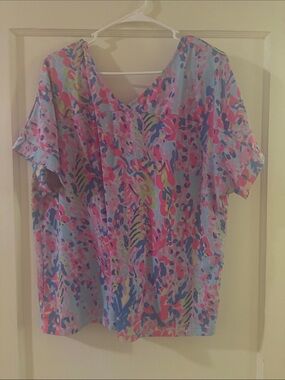 V-Neck Flutter Sleeve Blouse in Multicolor Print